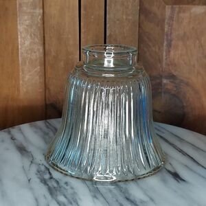 Glass lamp shade B